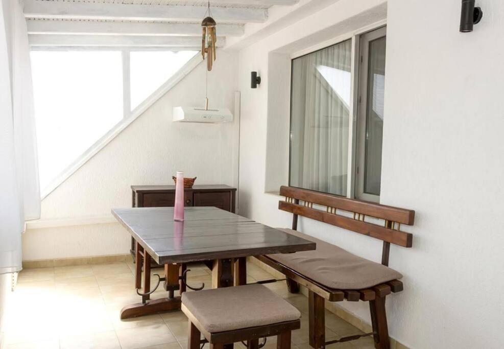 Modern Bright Apartment Close To City Center And Grand Mall Varna Ngoại thất bức ảnh